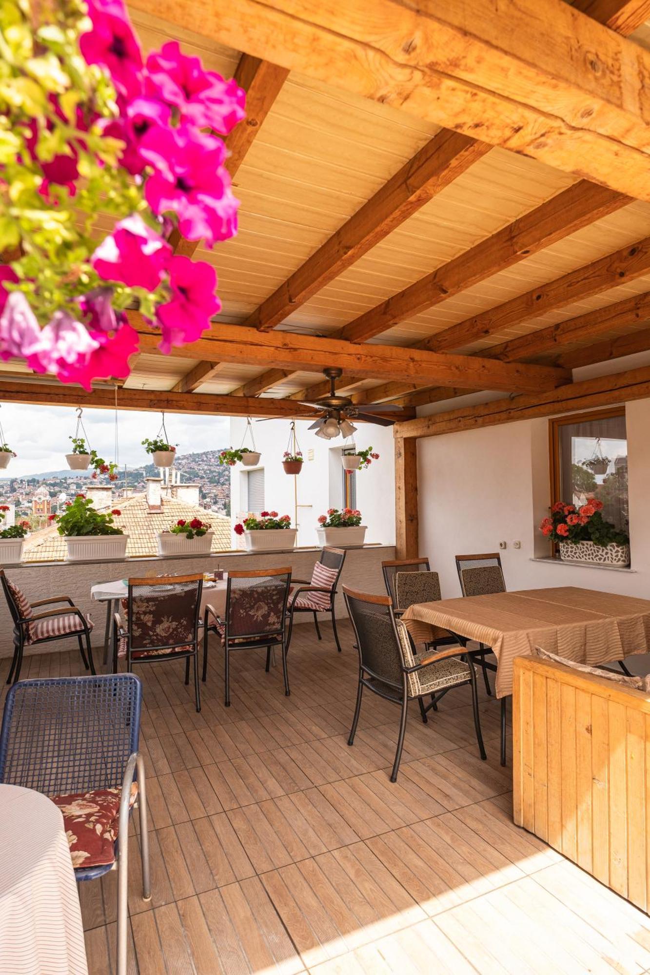Guesthouse Rose Sarajevo Luaran gambar